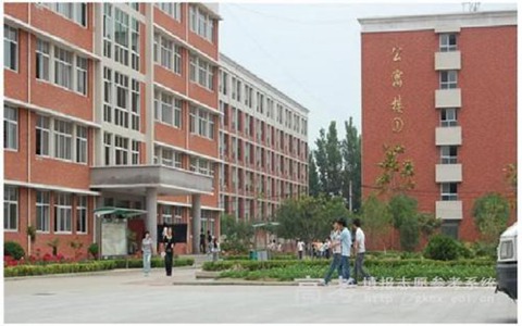四川省质量技术监督学校珠宝玉石加工与营销